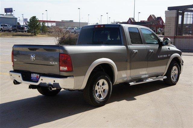 Dodge Ram 1500 2012 photo 3