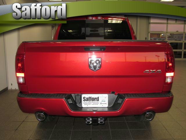 Dodge Ram 1500 2012 photo 3