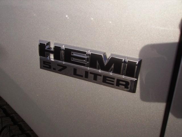 Dodge Ram 1500 2012 photo 2