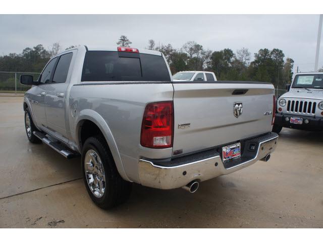 Dodge Ram 1500 2012 photo 3