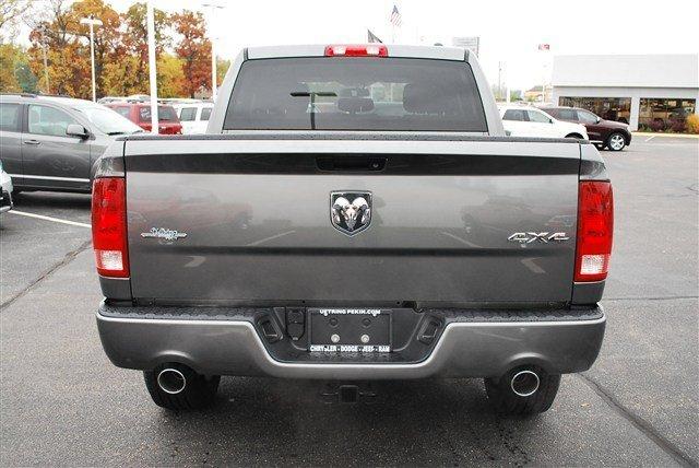 Dodge Ram 1500 2012 photo 1