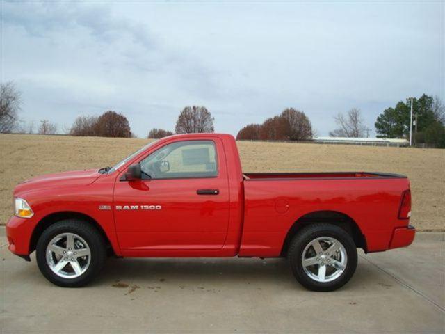 Dodge Ram 1500 2012 photo 1