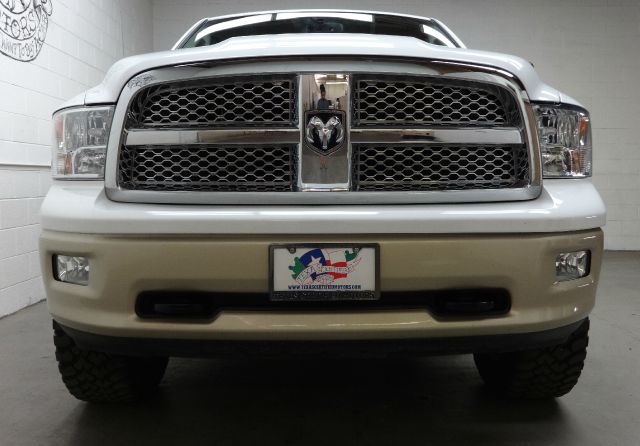 Dodge Ram 1500 2012 photo 2