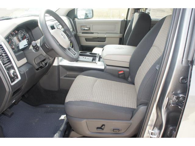 Dodge Ram 1500 2012 photo 4