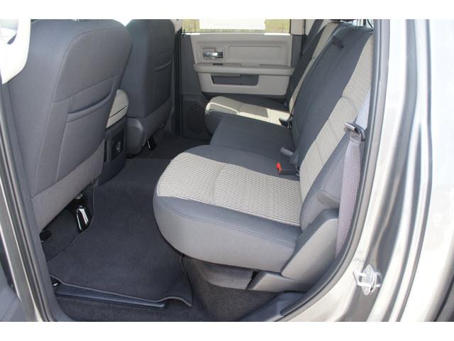 Dodge Ram 1500 2012 photo 5