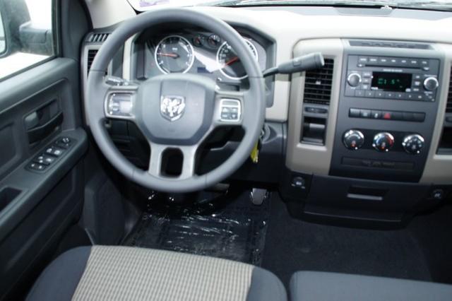 Dodge Ram 1500 2012 photo 4