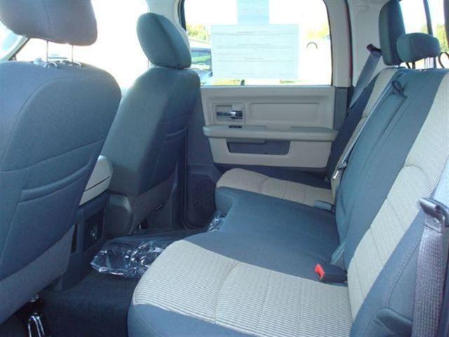 Dodge Ram 1500 2012 photo 5