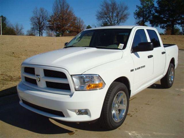 Dodge Ram 1500 5DR HB SEL Pickup