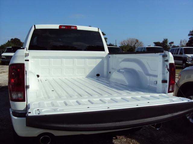 Dodge Ram 1500 2012 photo 3