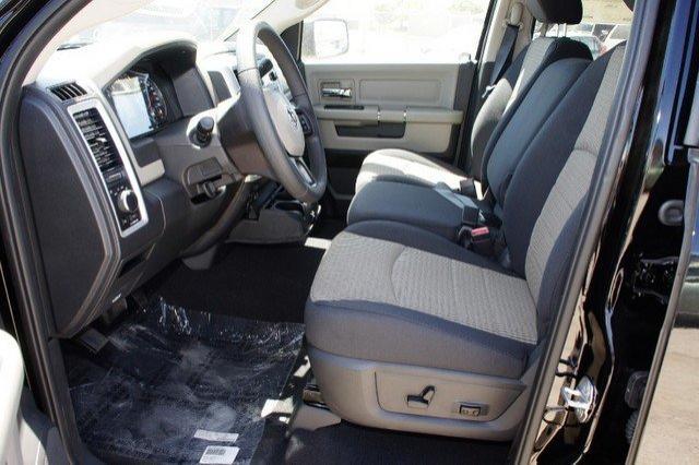 Dodge Ram 1500 2012 photo 3