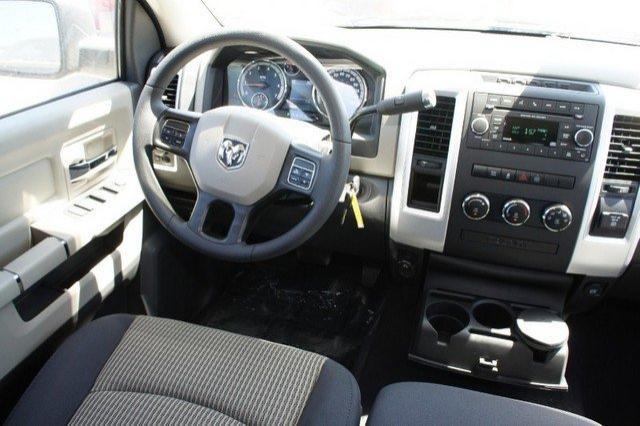 Dodge Ram 1500 2012 photo 4