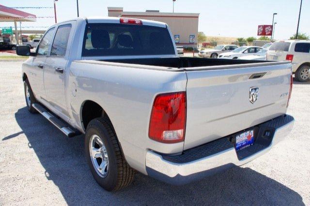 Dodge Ram 1500 2012 photo 2