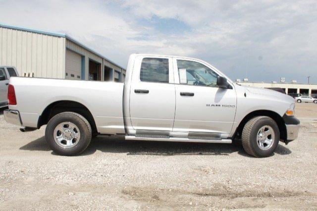 Dodge Ram 1500 2012 photo 2