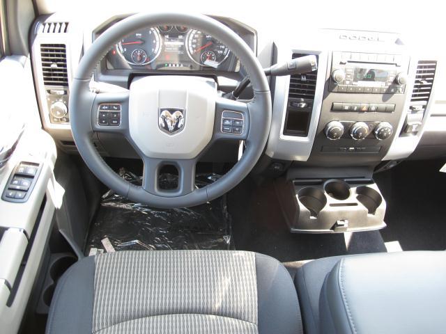 Dodge Ram 1500 2012 photo 4