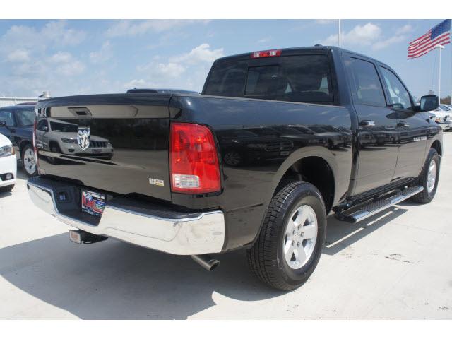 Dodge Ram 1500 2012 photo 2