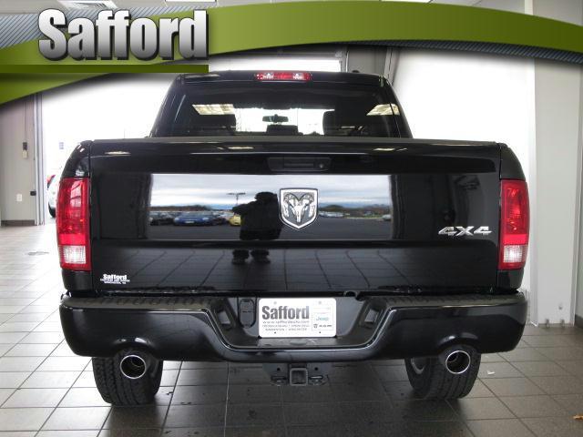 Dodge Ram 1500 2012 photo 3