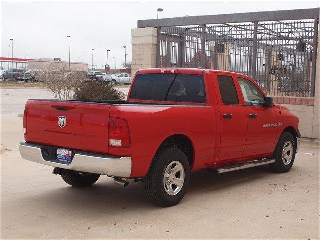 Dodge Ram 1500 2012 photo 4