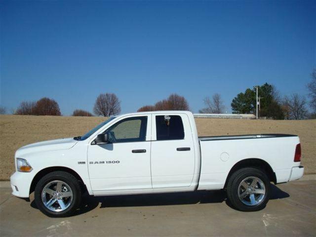 Dodge Ram 1500 2012 photo 1