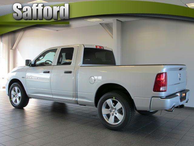 Dodge Ram 1500 2012 photo 2