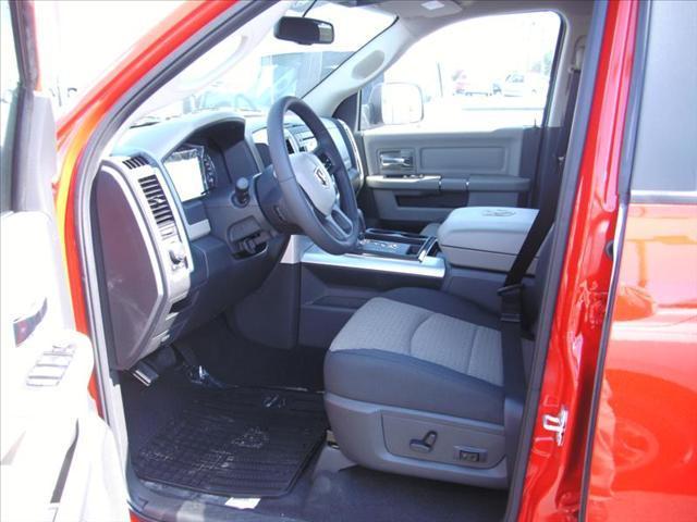 Dodge Ram 1500 2012 photo 4
