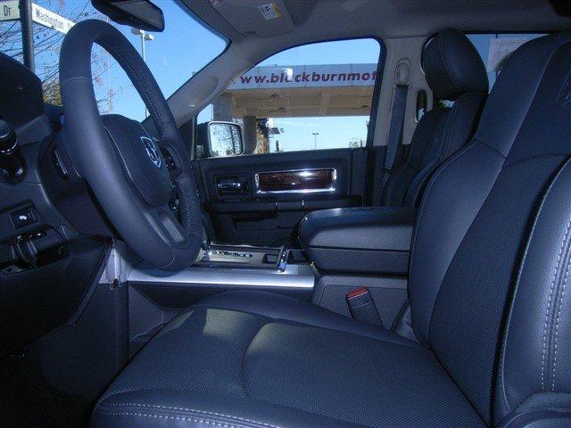 Dodge Ram 1500 2012 photo 3