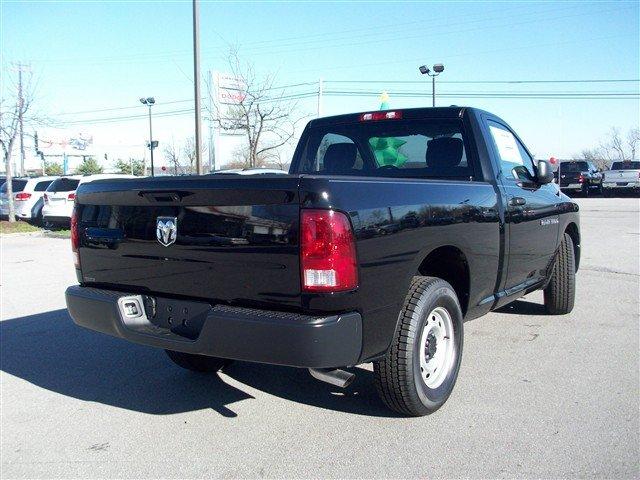 Dodge Ram 1500 2012 photo 2