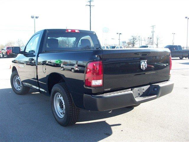 Dodge Ram 1500 2012 photo 4