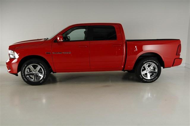 Dodge Ram 1500 2012 photo 3