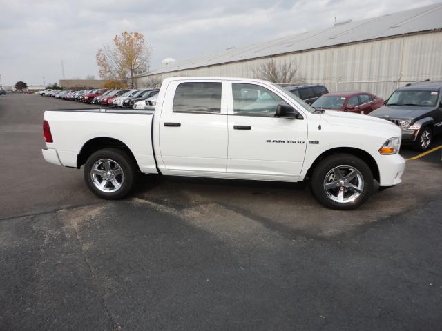 Dodge Ram 1500 2012 photo 1