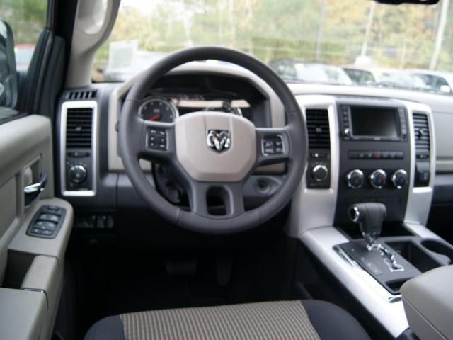 Dodge Ram 1500 Base Especial Edition Pickup