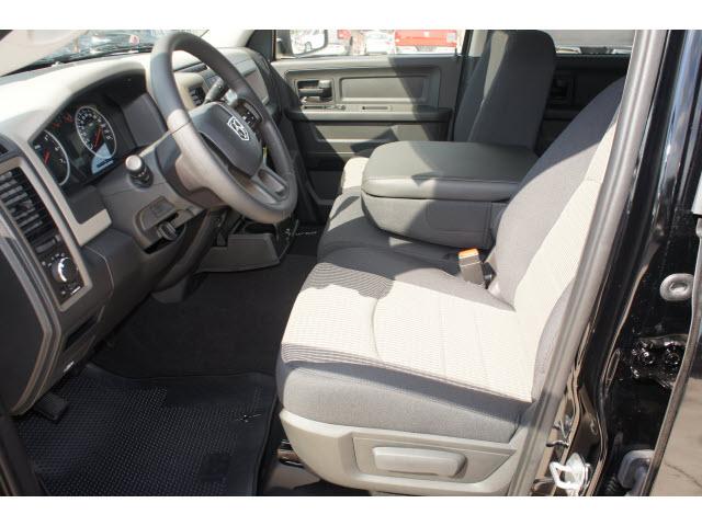 Dodge Ram 1500 2012 photo 2