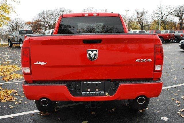 Dodge Ram 1500 2012 photo 2