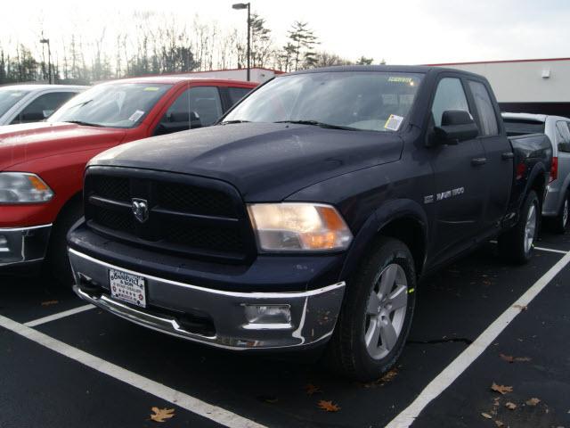 Dodge Ram 1500 4 Dr XL Extended Cab SB Pickup