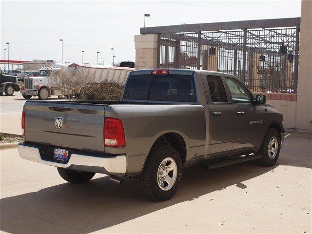 Dodge Ram 1500 2012 photo 3