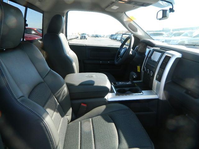 Dodge Ram 1500 2012 photo 4