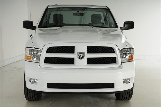 Dodge Ram 1500 2012 photo 1