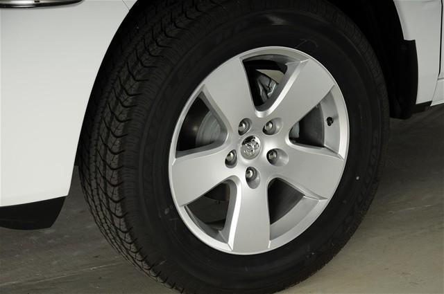 Dodge Ram 1500 2012 photo 3