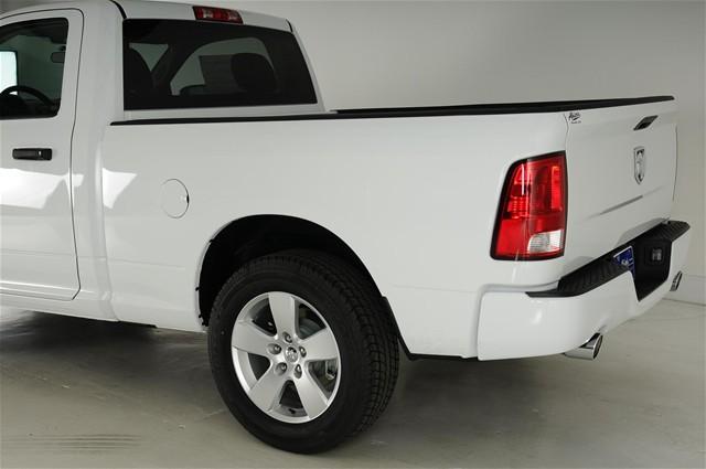 Dodge Ram 1500 2012 photo 4