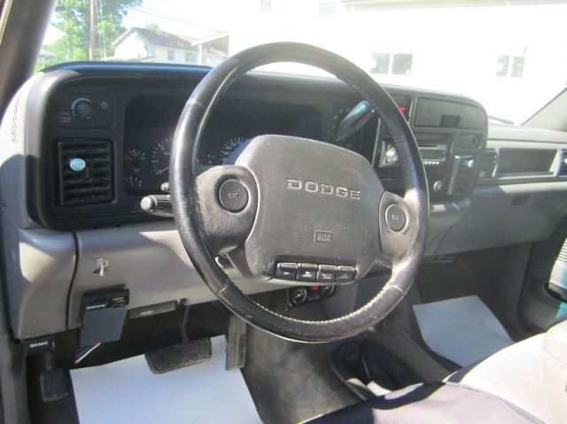 Dodge Ram 2500 3.2tl With Navigation System Pickup Truck