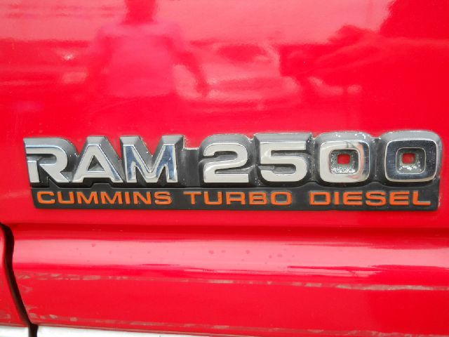 Dodge Ram 2500 1995 photo 3