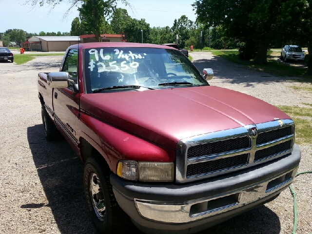 Dodge Ram 2500 1996 photo 1
