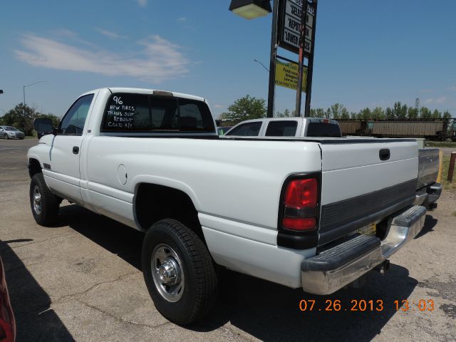 Dodge Ram 2500 1996 photo 3
