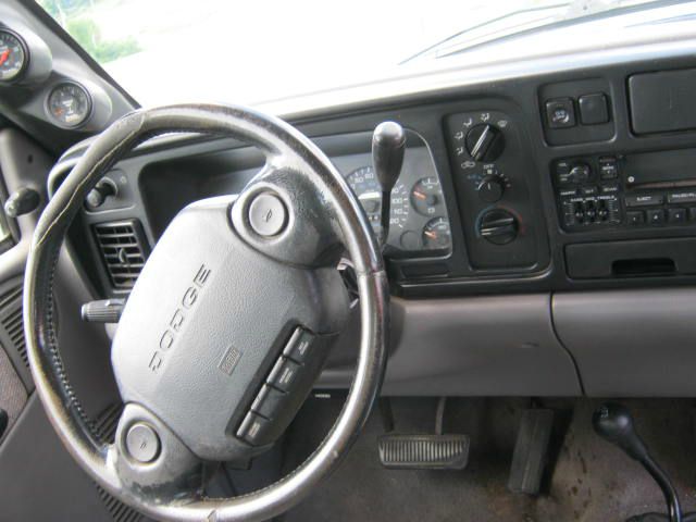 Dodge Ram 2500 1996 photo 3