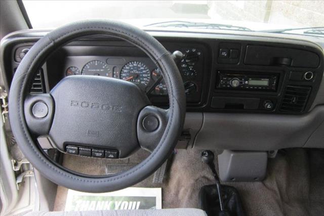 Dodge Ram 2500 1996 photo 2