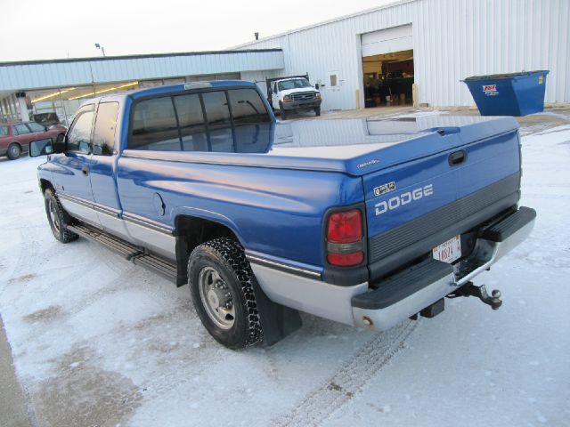 Dodge Ram 2500 1997 photo 3