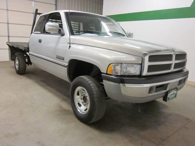 Dodge Ram 2500 1997 photo 2
