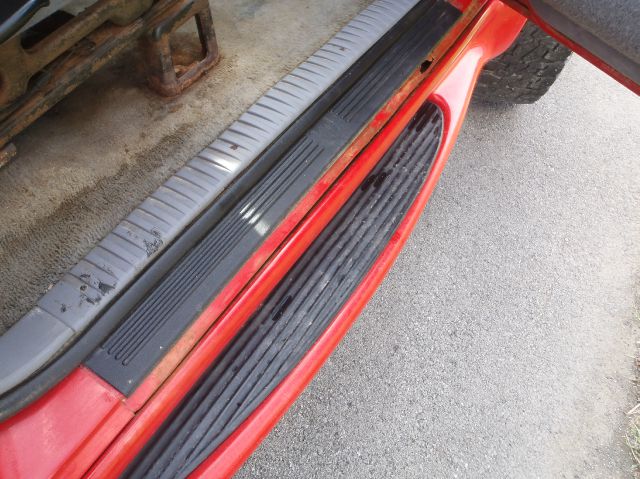 Dodge Ram 2500 LE - Offroad Package Pickup Truck