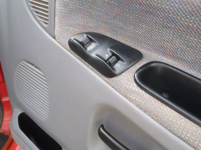 Dodge Ram 2500 1997 photo 40