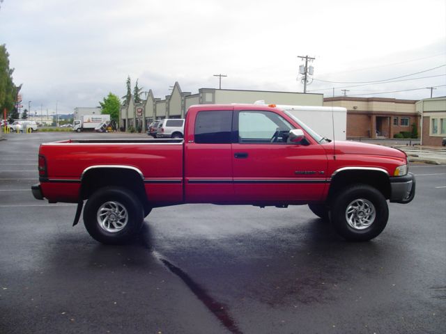 Dodge Ram 2500 1997 photo 3