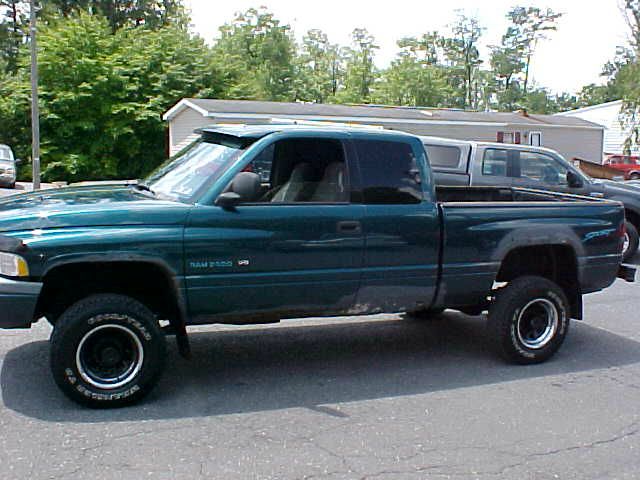 Dodge Ram 2500 1998 photo 1